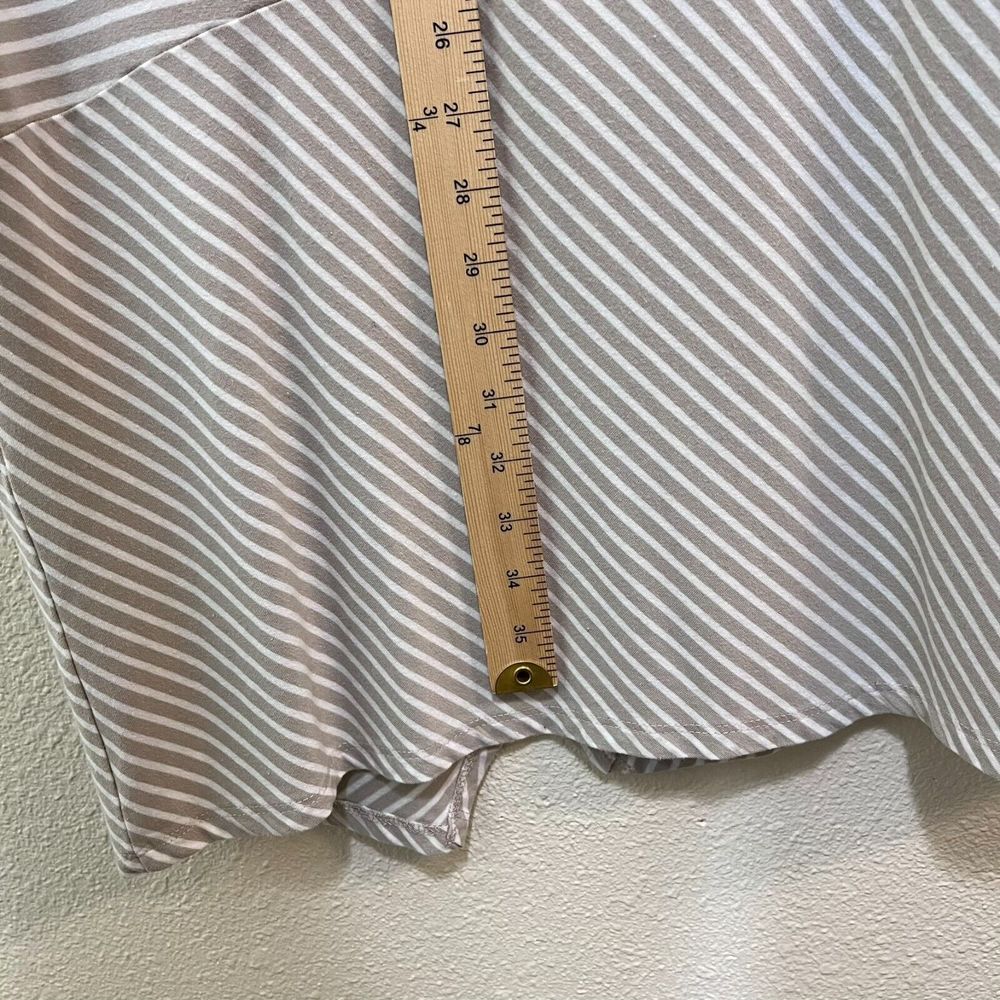 Chicos Womens Dress Size 2 Multicolor Striped V-Neck Sleeveless Pullover Casual - Picture 4 of 8